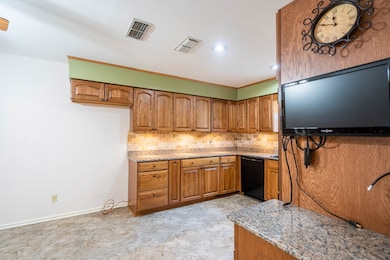 1509 Cascade Ct, Midland, TX 79703 - photo 6