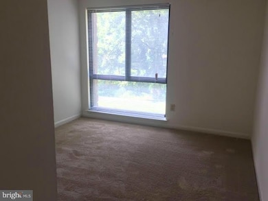 5921 Tamar Dr, Columbia, MD 21045 - photo 6