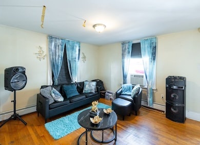 206-208 Willow St, Lawrence, MA 01841 - photo 5