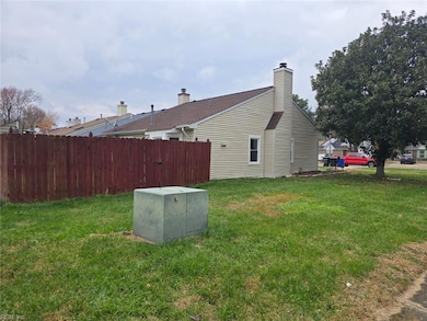 29 Holly Hill Ln, Portsmouth, VA 23702 - photo 5