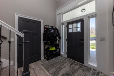 4116 SW Stonybrook Dr, Topeka, KS 66610 - photo 7