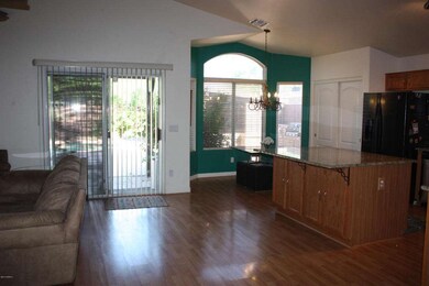 Beautiful Wood laminate flooring!