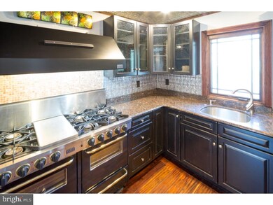 207 N Providence Rd, Wallingford, PA 19086 - photo 4