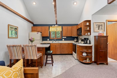 8 Court St, Edgartown, MA 02539 - photo 7