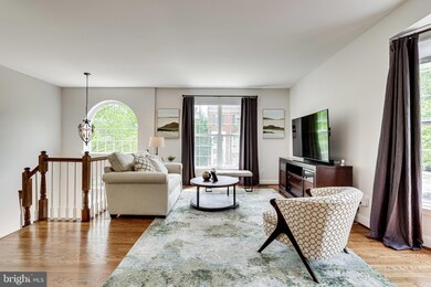 11508 Wild Hawthorn Ct, Reston, VA 20194 - photo 6