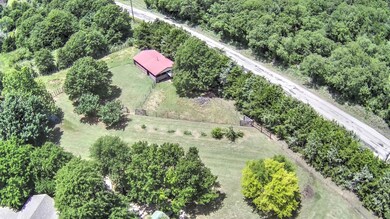 6100 Plato Rd, Duncan, OK 73533 - photo 2