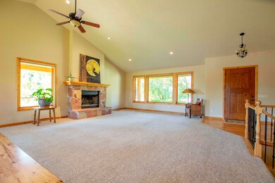 Living Room(2).RT
