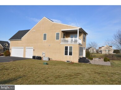 350 Alexander Dr, Telford, PA 18969 - photo 2