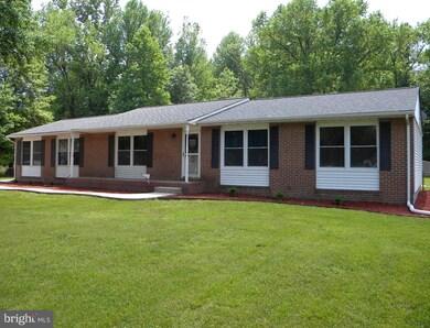 4480 Willow Tree Ln, King George, VA 22485 - photo 3