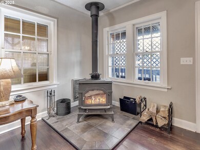 299 SW 3rd Ave, Canby, OR 97013 - photo 4