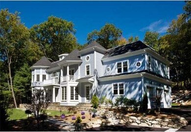 54 Maugus Ave, Wellesley Hills, MA 02481 - photo 2