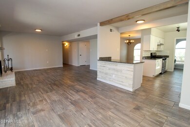 16007 Darrington Rd, Horizon City, TX 79928 - photo 6