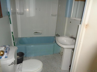 1762 Goucher St, Johnstown, PA 15905 - photo 3