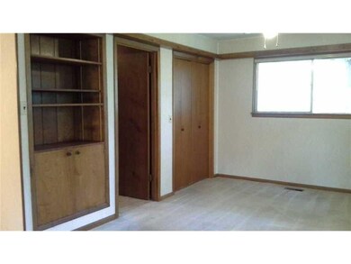 Studio/Study/Office.