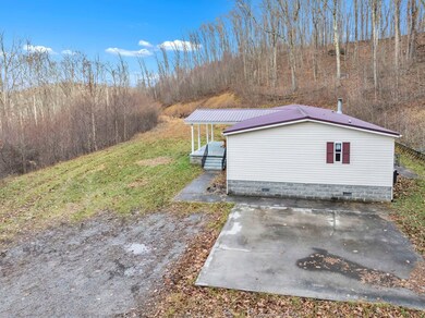 207 Ashcrest Ct, Green Valley, WV 24701 - photo 5
