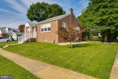 303 Gorsuch St, Folsom, PA 19033 - photo 6