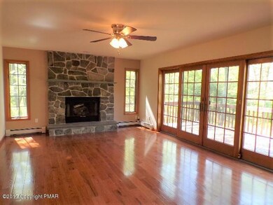 115 Bear Walk Dr, Milford, PA 18337 - photo 5