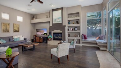 016_Family Room