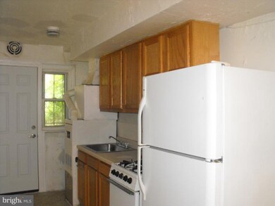 121 53rd St SE unit A B, Washington, DC 20019 - photo 5