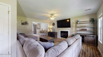 23-web-or-mls-408-Wilmington-St-Richland