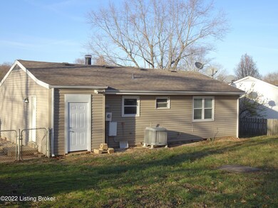 7208 Harborton Way, Louisville, KY 40228 - photo 2