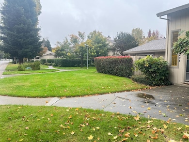 424 Florin Rd, Sacramento, CA 95831 - photo 3