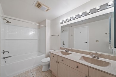 Cobblers Lofts unit 304, Milwaukee, WI 53212 - photo 7