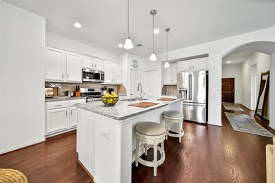 17637 Northern Harrier Ct, Conroe, TX 77385 - photo 7