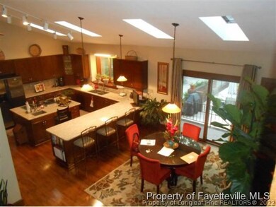 2596 Edmonton Rd, Fayetteville, NC 28304 - photo 7