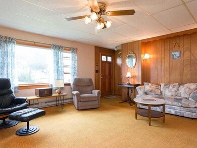 28 N Tibbetts Ave, Wells, ME 04090 - photo 3