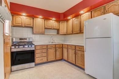 3143 Maple Dr, Highland, IN 46322 - photo 6