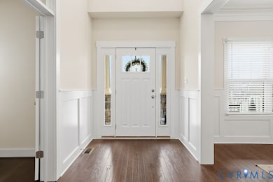 17554 Tree View Ct, Moseley, VA 23120 - photo 4