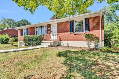 2715 Westhampton - pic 2