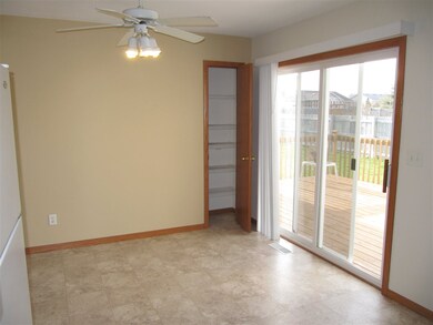 103 Debbie Dr, Evansville, WI 53536 - photo 5