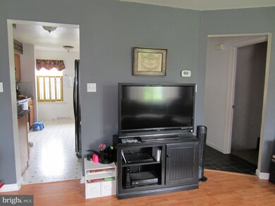 4031 Bradford Cir, Mount Joy, PA 17552 - photo 6