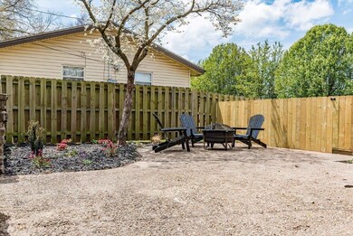 409 NW H St, Bentonville, AR 72712 - photo 7