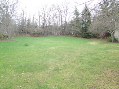 1945 Cross Bend St NE unit 41, Grand Rapids, MI 49505 - photo 4