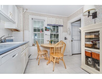 27 Princeton Rd, Malden, MA 02148 - photo 7