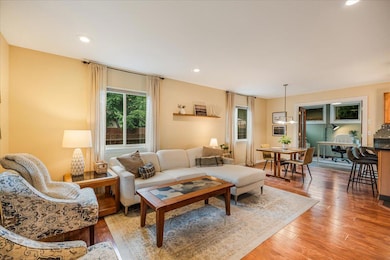 20055 Jessica Ct, Bend, OR 97702 - photo 3