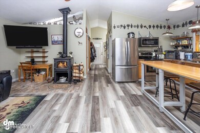06-Living Room_IMG_1808-Edit