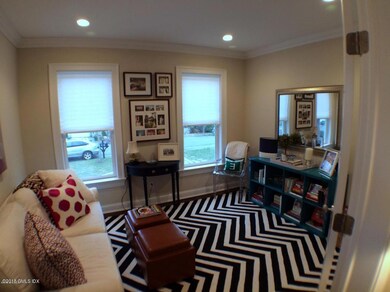 7 Hollow Wood Ln unit B, Greenwich, CT 06831 - photo 3