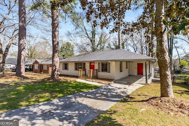 2462 Macon Dr SW, Atlanta, GA 30315 - photo 5