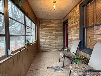 3632 Konnoak Dr, Winston Salem, NC 27127 - photo 4