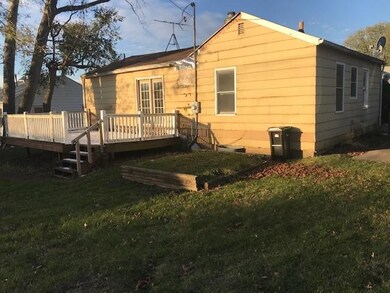 512 E 19th St S, Newton, IA 50208 - photo 4