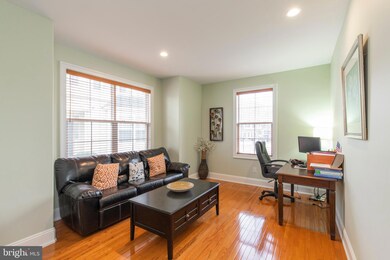 345 Newbury Ct, North Wales, PA 19454 - photo 5