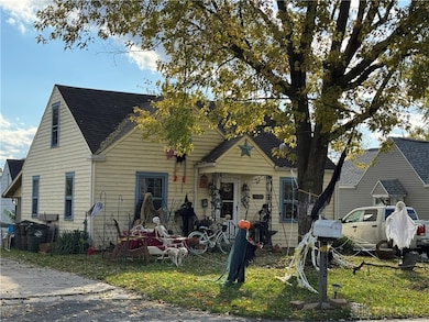 552 W Funderburg Rd, Fairborn, OH 45324 - photo 2