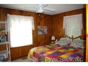 39 W Chapel Rd, Asheville, NC 28803 - photo 4