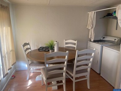 2087 Kennedy (#79) Cir NE unit 79, Keizer, OR 97303 - photo 2