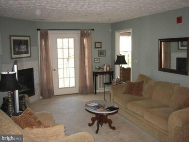 2054 Quaker Way unit 5, Annapolis, MD 21401 - photo 3