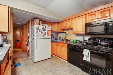 1105 W Dean St, Kill Devil Hills, NC 27948 - photo 5